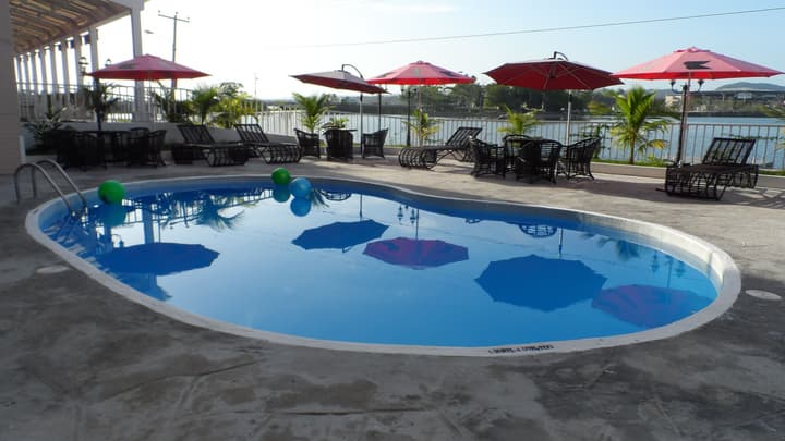 Ramada Tikal Isla De Flores Hotel