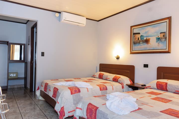 Hotel Arenal Rabfer