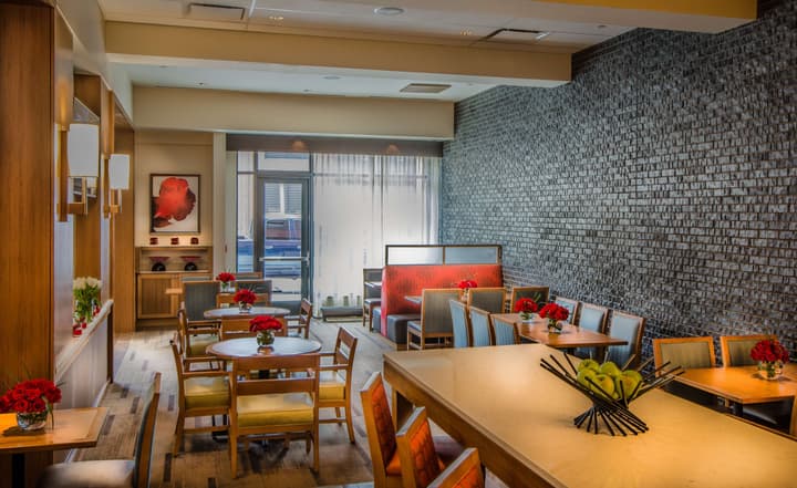 Hyatt Place Baltimore Inner Harbor