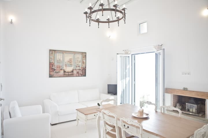 Niriides Homes & Villas