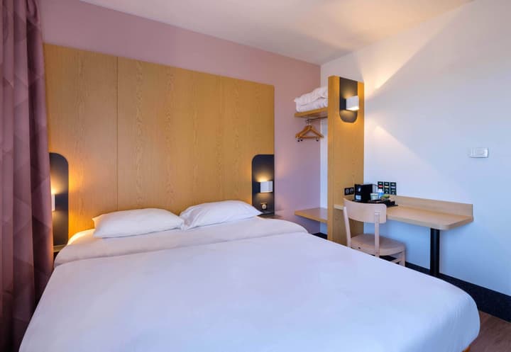 B&B HOTEL Cannes La Bocca Plage