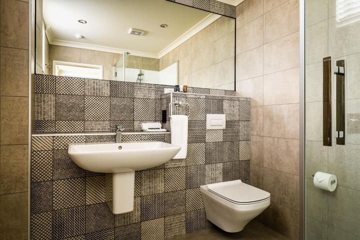 Pebble Beach Motor Inn