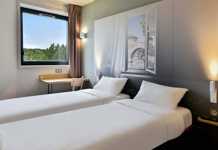 B&B HOTEL Toulouse Centre Canal du Midi