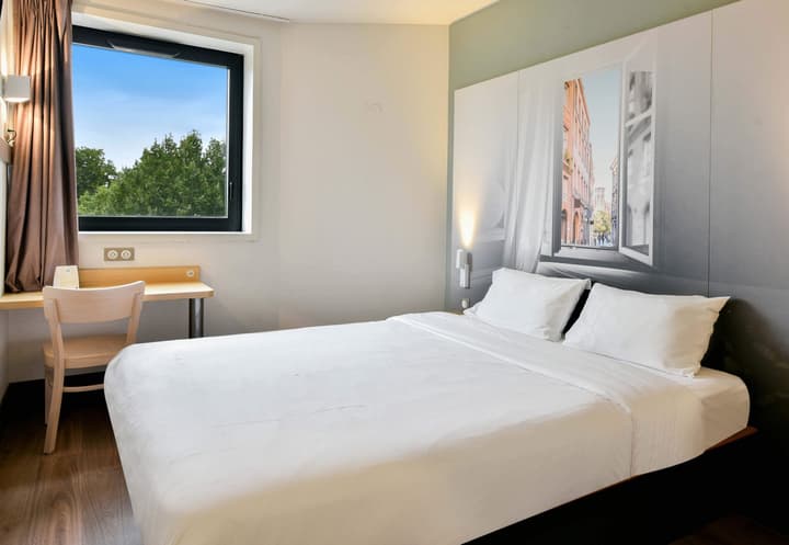 B&B HOTEL Toulouse Centre Canal du Midi