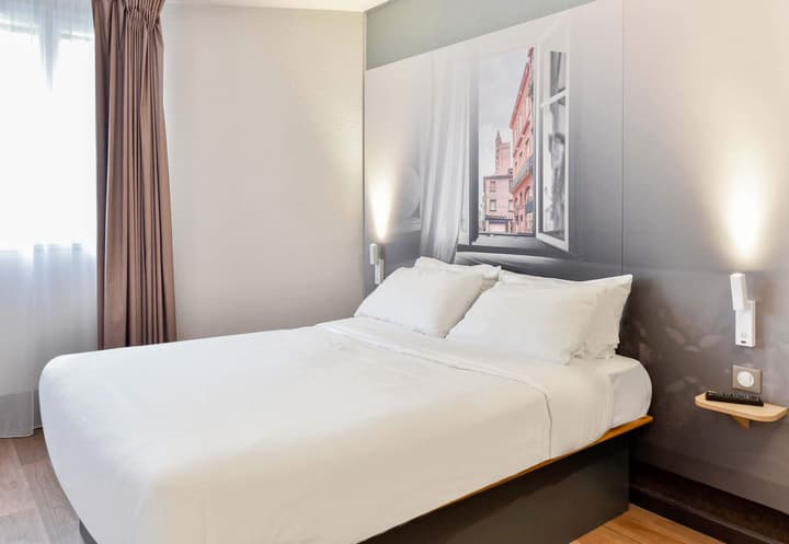 B&B HOTEL Toulouse Centre Canal du Midi
