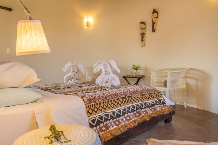 Mbizi Bush Lodge