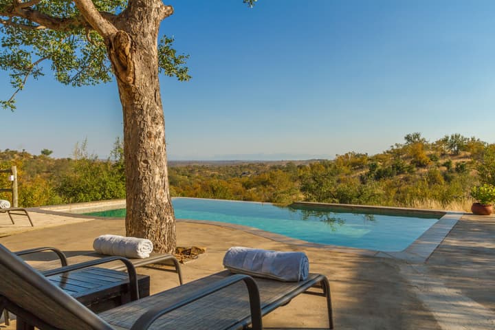 Mbizi Bush Lodge