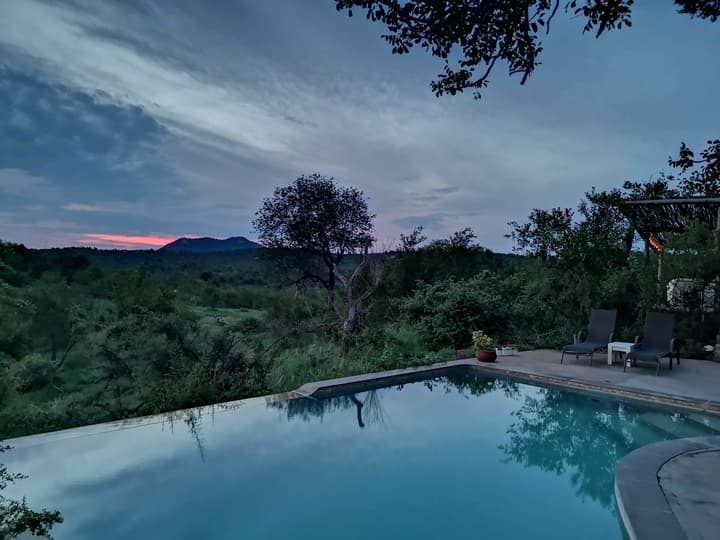 Mbizi Bush Lodge
