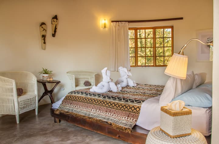 Mbizi Bush Lodge