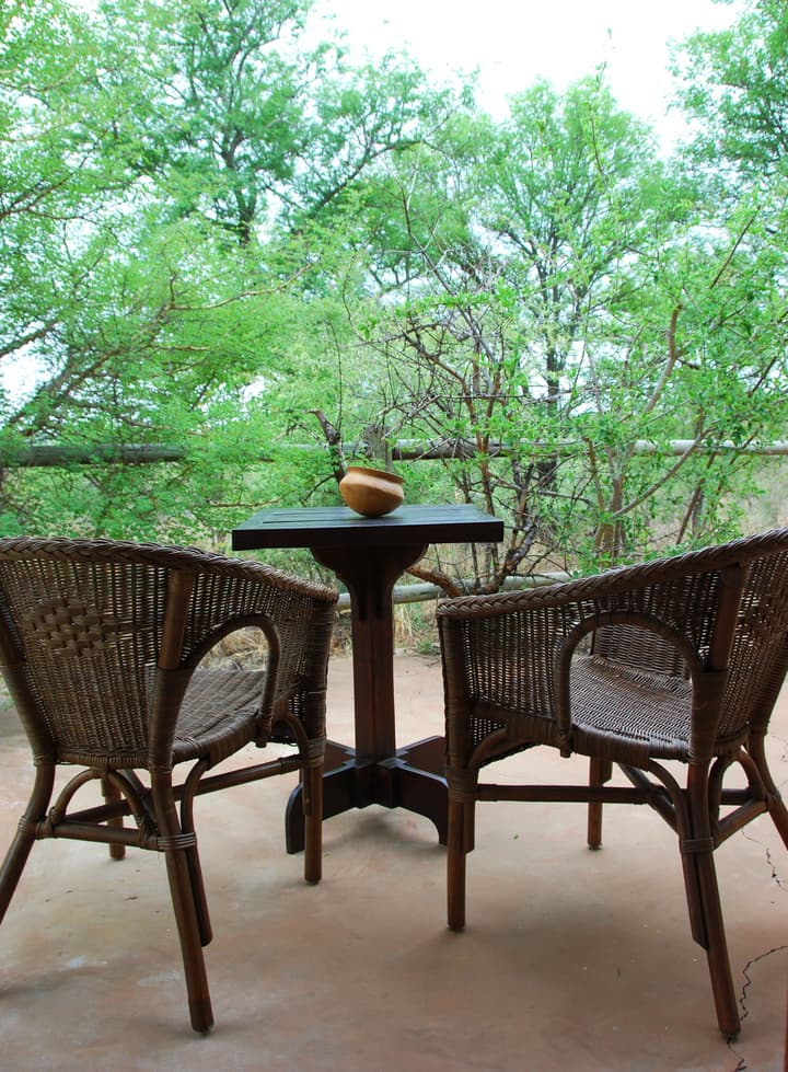 Mbizi Bush Lodge