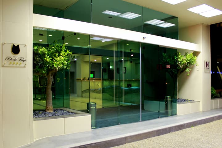 Hotel Black Tulip - Porto Gaia