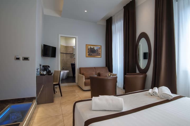 Pantheon Caesar Relais