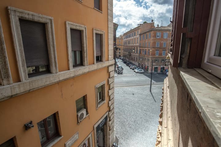 Pantheon Caesar Relais