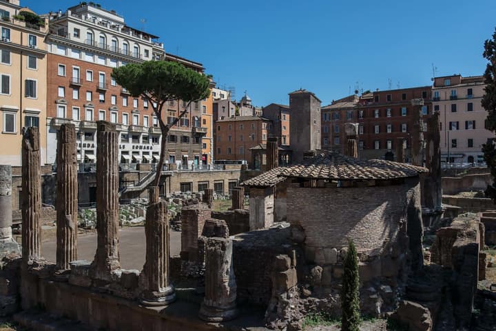 Pantheon Caesar Relais