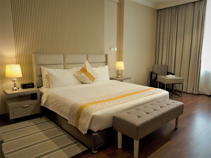 City Tower Hotel