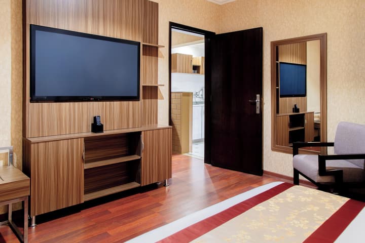 City Tower Hotel