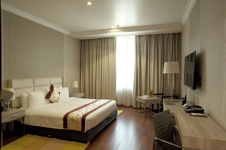 City Tower Hotel