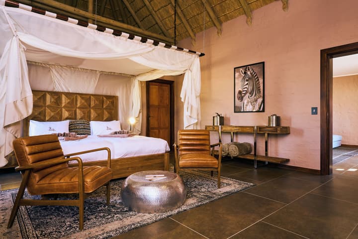 Desert Homestead Lodge l Ondili