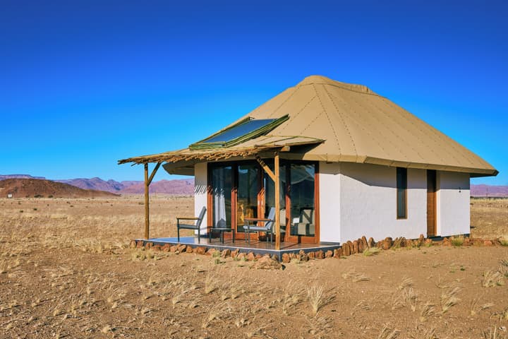 Desert Homestead Lodge l Ondili