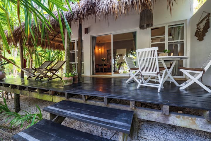 CASA ZABA