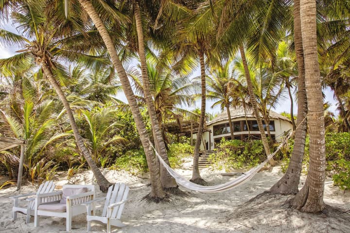 CASA ZABA
