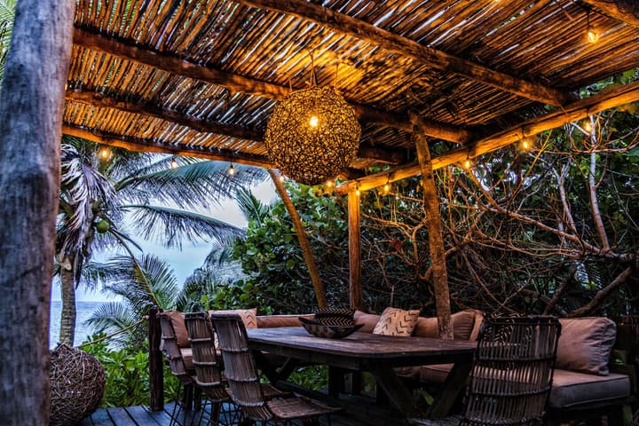 CASA ZABA
