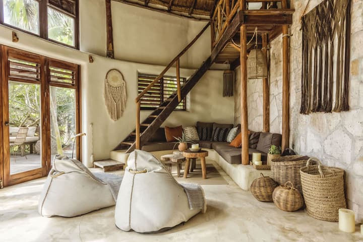 CASA ZABA