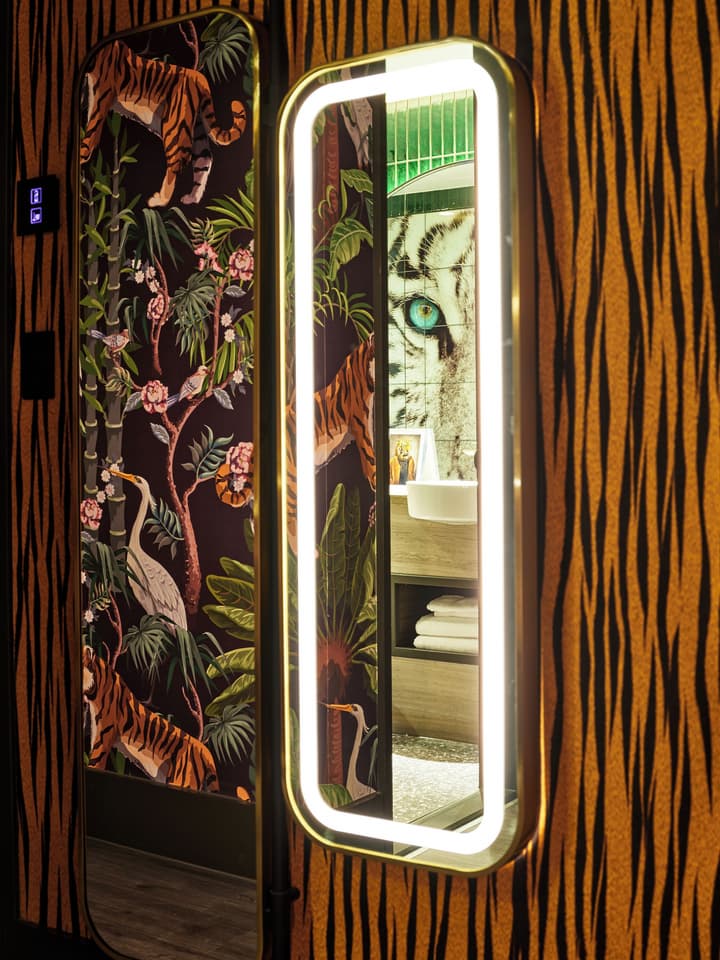The Motley Hotel Melbourne, Tapestry Collection by Hilton