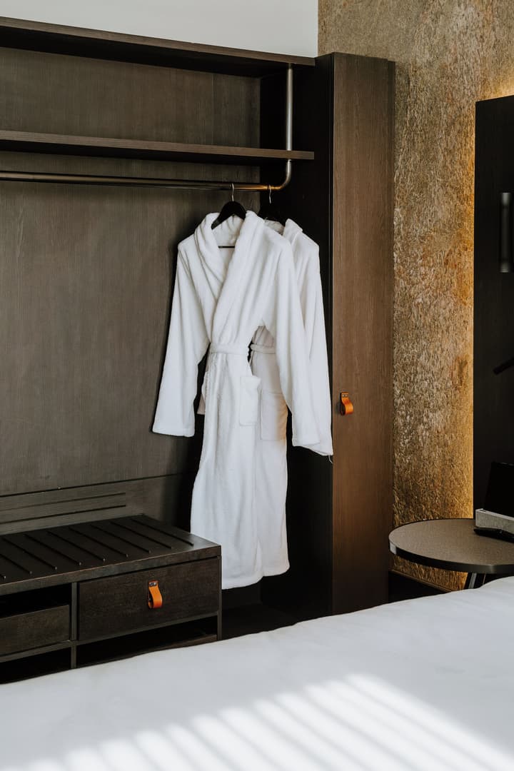 The Motley Hotel Melbourne, Tapestry Collection by Hilton