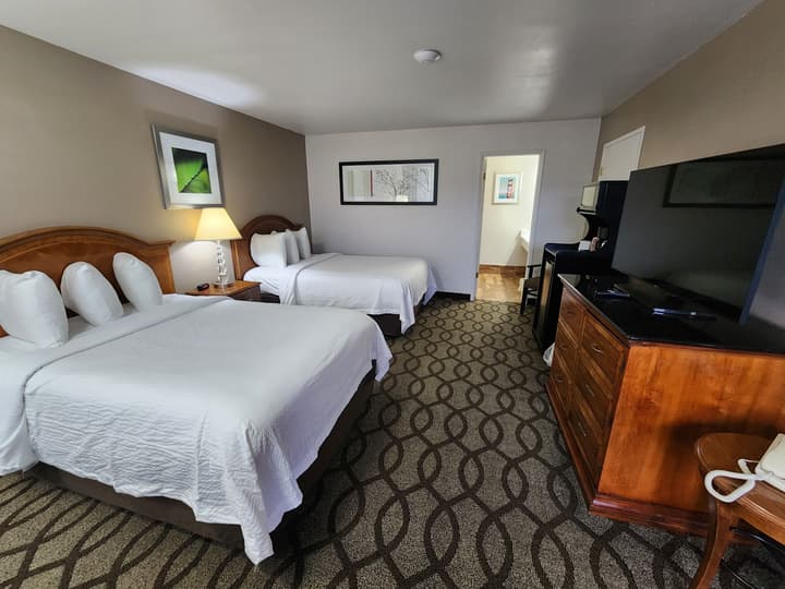 Ramada Bayside Inn & Suites Eureka