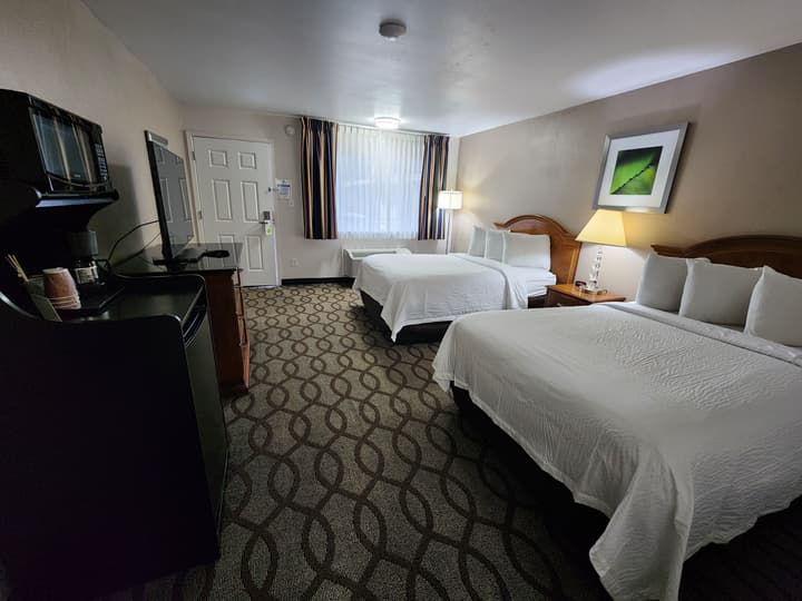 Ramada Bayside Inn & Suites Eureka