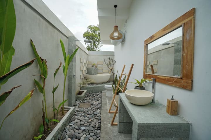 Innora Jungle Resort and Spa
