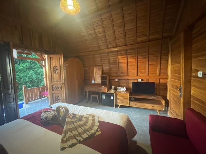 Innora Jungle Resort and Spa
