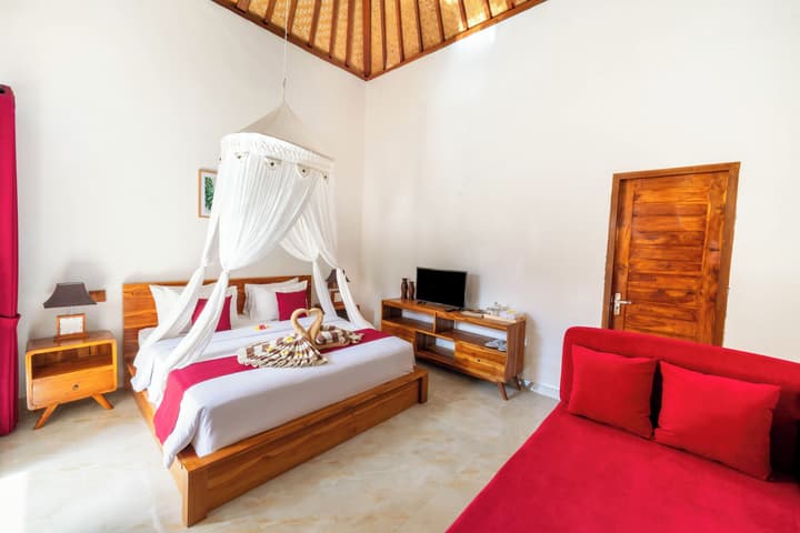 Innora Jungle Resort and Spa