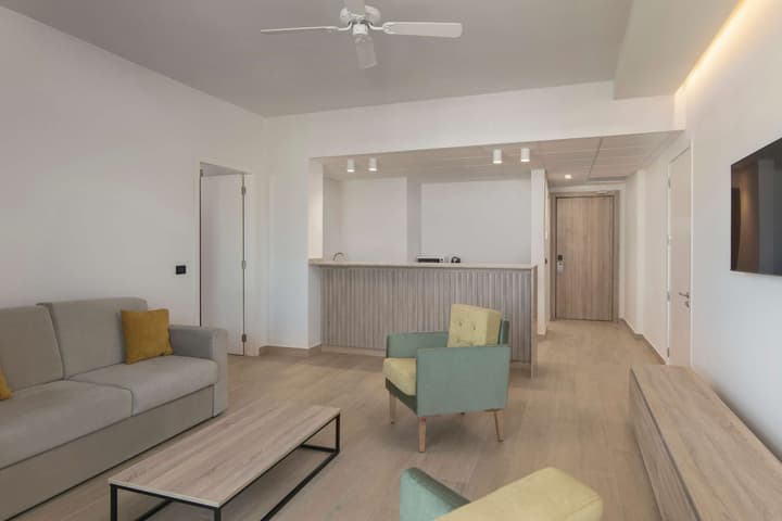Serenade All Suites - Adults Only Resort - All inclusive