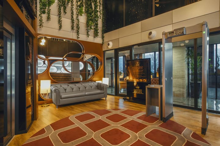 Royal Tulip Hotel & Casino Tbilisi