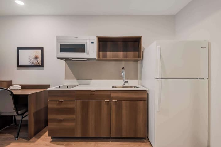 WoodSpring Suites Bellflower - Los Angeles