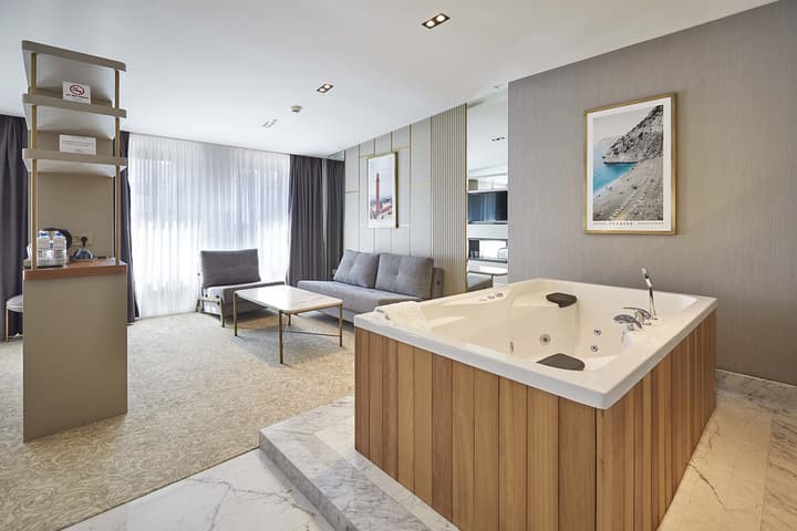 The Hubi Hotel