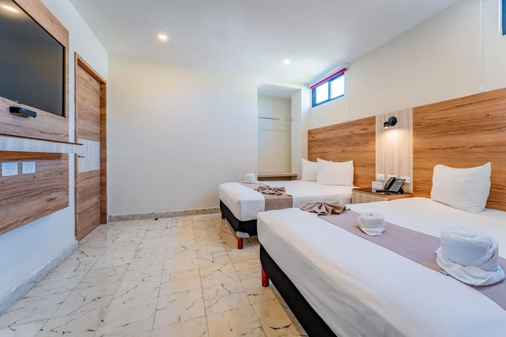 Hotel Central Merida by Kavia