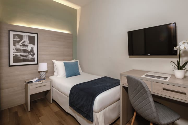 The Howard Hotel