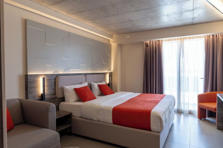 Alavits Hotel by ST Hotels