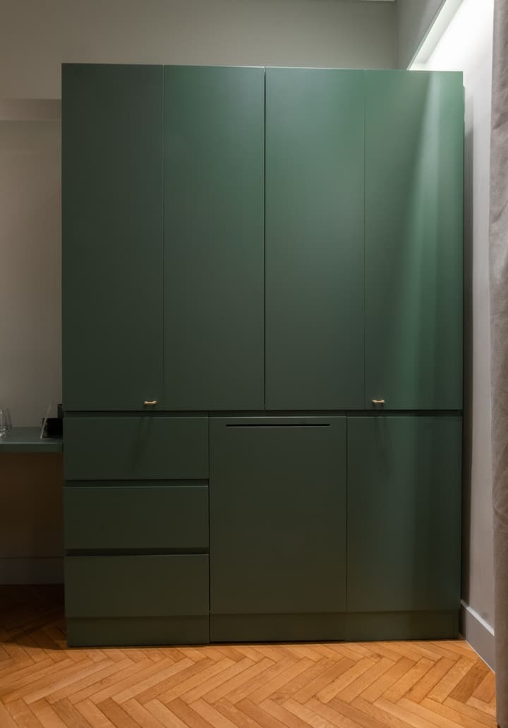 K23 Color Suites