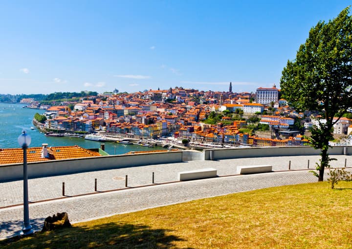 Seasons Porto-gaia by Mystay