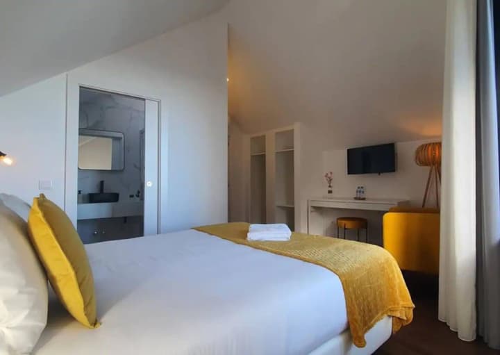 Seasons Porto-gaia by Mystay