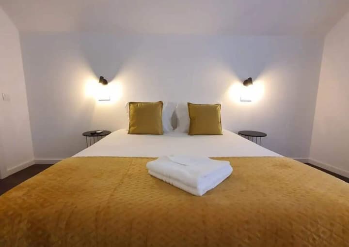 Seasons Porto-gaia by Mystay