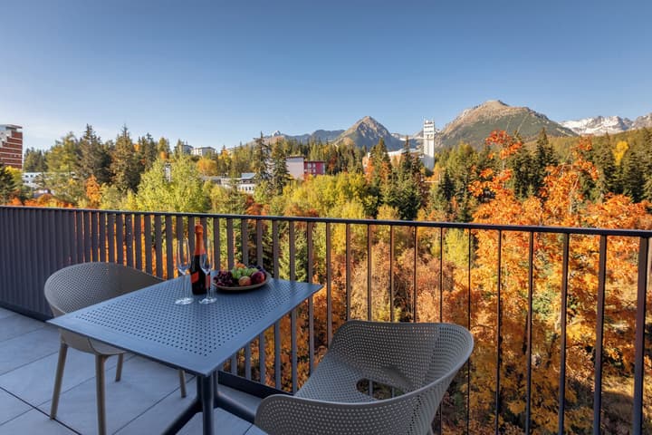 APLEND Lake Resort
