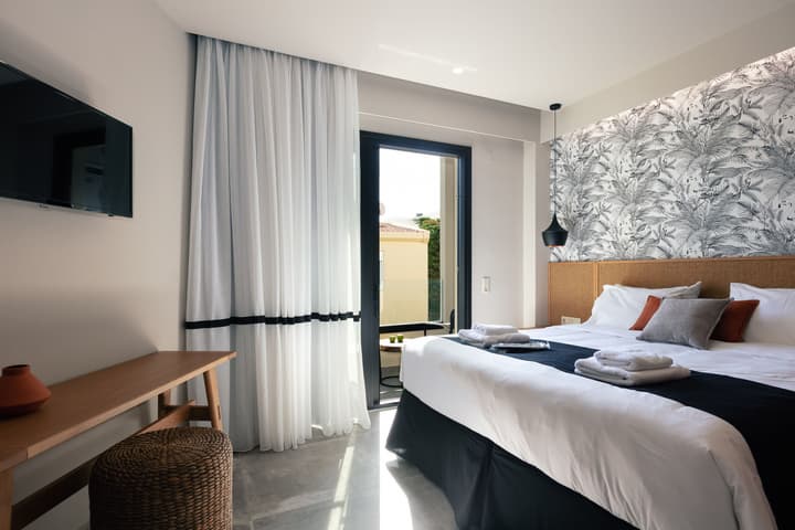 Chapter 02 Gallery Suites