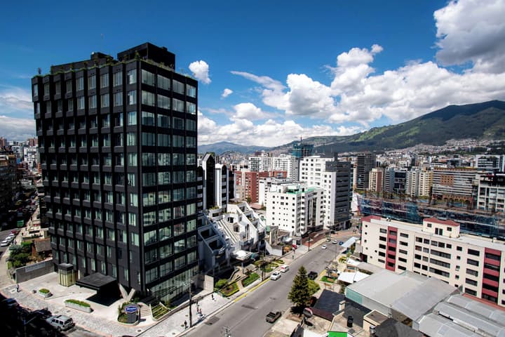 Hampton By Hilton Quito La Carolina Park