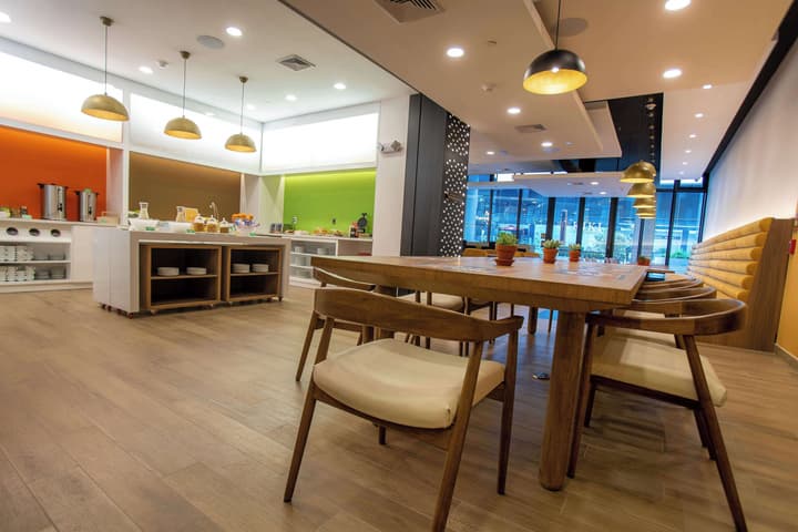 Hampton By Hilton Quito La Carolina Park