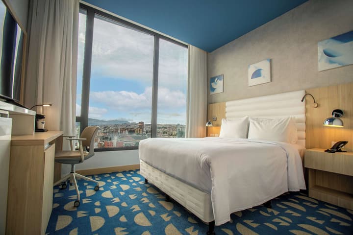 Hampton By Hilton Quito La Carolina Park